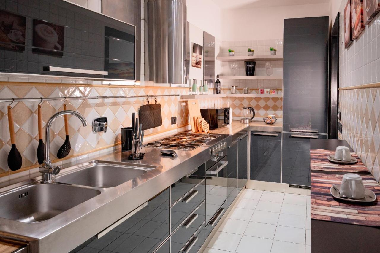 Suite Leonardo Relax Fiumicino Ngoại thất bức ảnh